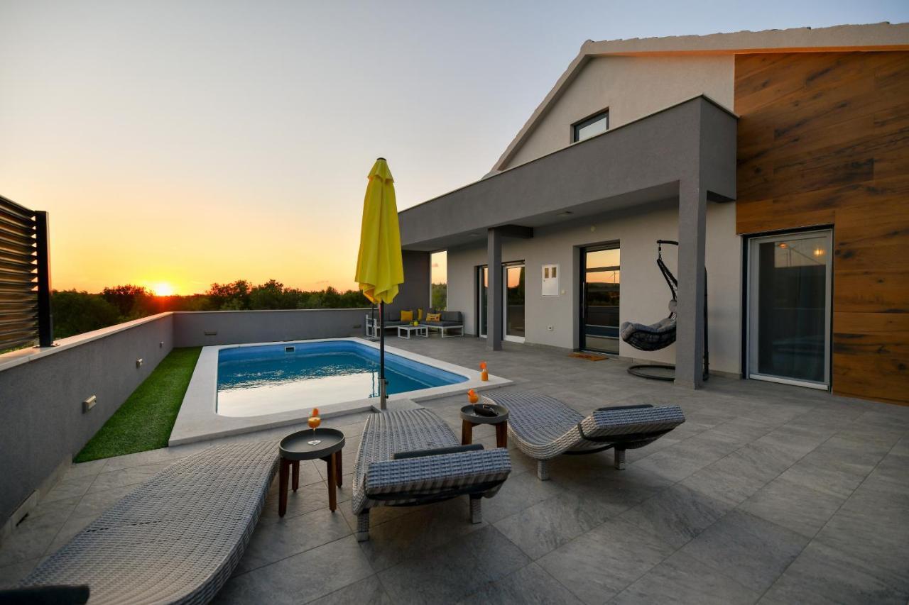 Luxurious Villa Natali Pridraga 外观 照片