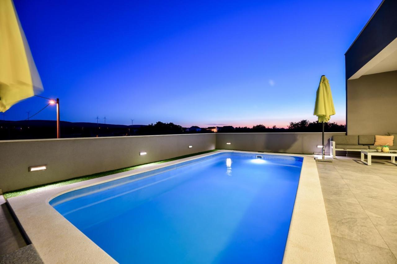 Luxurious Villa Natali Pridraga 外观 照片