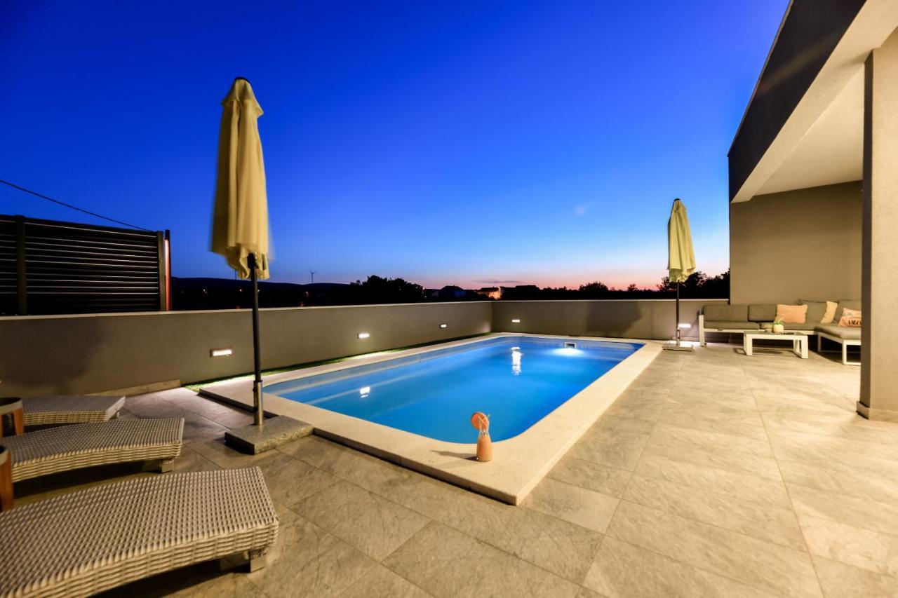 Luxurious Villa Natali Pridraga 外观 照片