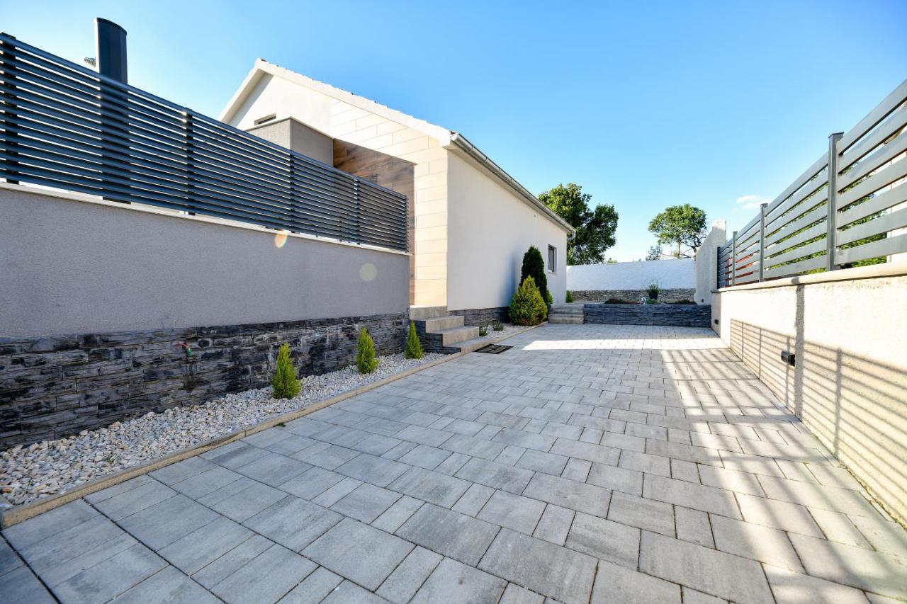Luxurious Villa Natali Pridraga 外观 照片